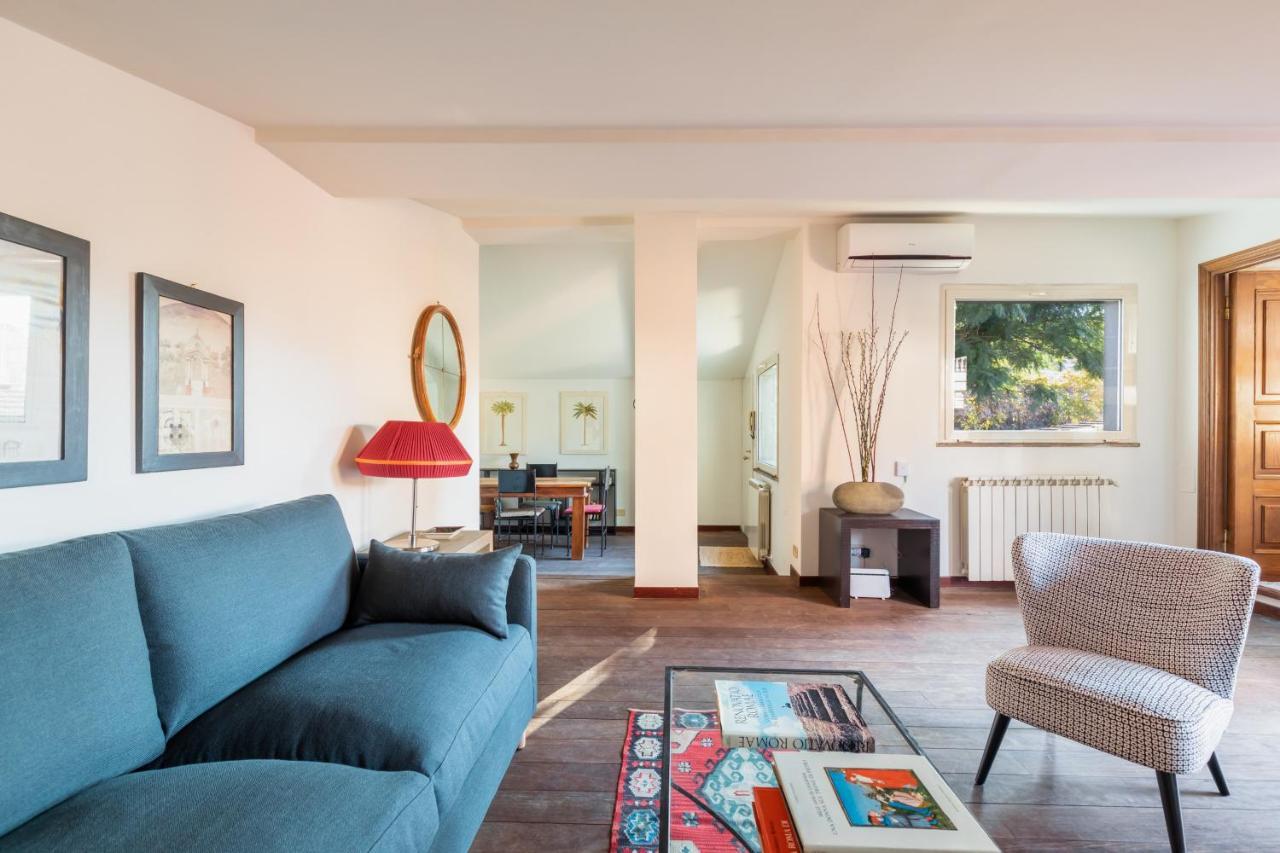 Bright And Comfy Terraced Apartment In Trastevere Rom Exteriör bild