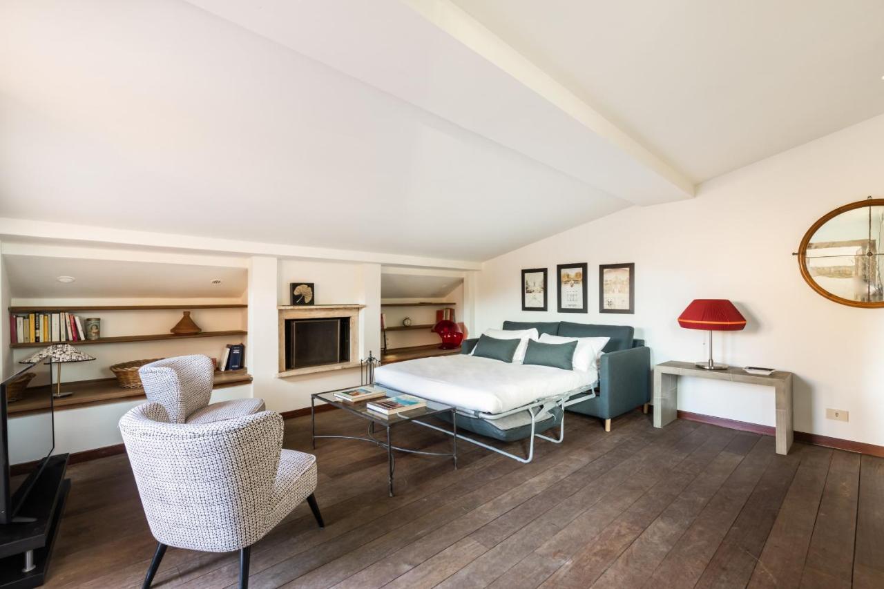 Bright And Comfy Terraced Apartment In Trastevere Rom Exteriör bild