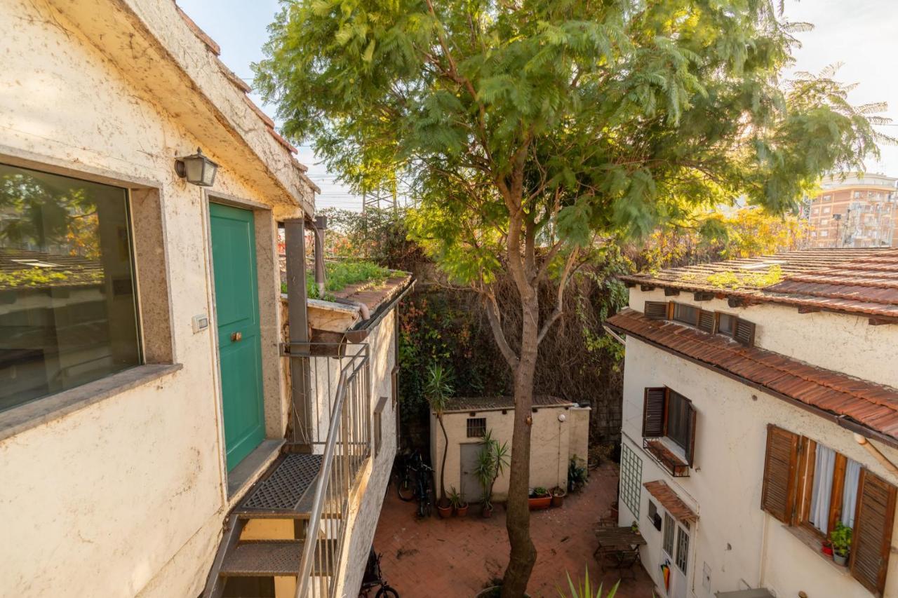 Bright And Comfy Terraced Apartment In Trastevere Rom Exteriör bild